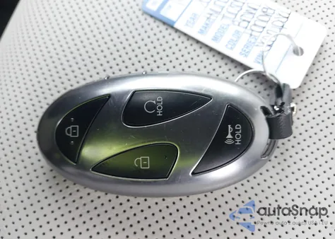 2025 Hyundai Tucson Hybrid Limited z USA, uszkodzony, nr VIN KM8JEDD17SU327132